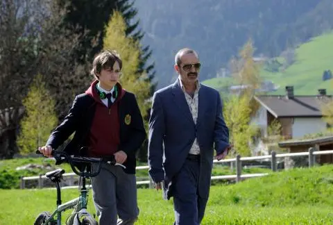 cineturismo, location, cinema, turismo, film tourism, movie tour, un boss in salotto, luca miniero, alto adige, bolzano, merano, Paola Cortellesi, Rocco Papaleo, Luca Argentero, Angela Finocchiaro, Alessandro Besentini, Appiano, Bressanone, San Candido, terme di merano