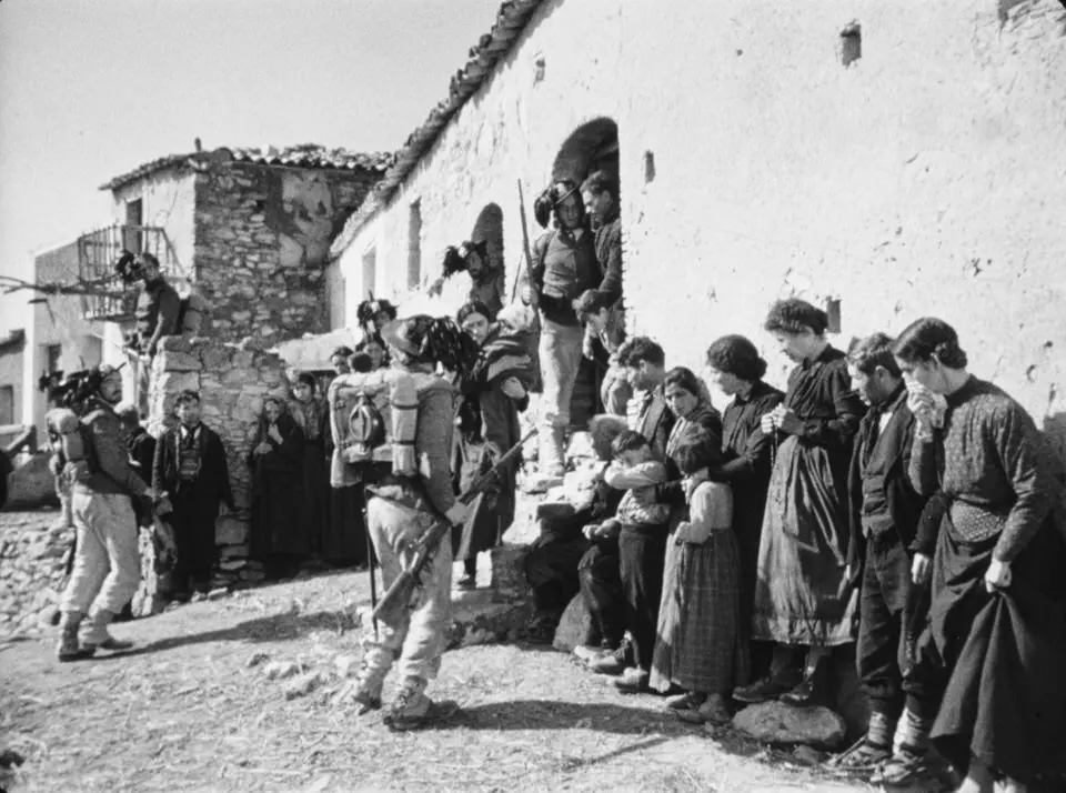 cineturismo, location, cinema, turismo, film tourism, movie tour, brigante di Tacca del Lupo, brigante, outlaw, brigantaggio, Pietro Germi, Amedeo Nazzari, Raffa Raffa, Rocche di Prastarà, Montebello, Aspromonte, Monte Calvario, Pentedattilo, Melito Porto Salvo, Sacrofano, Largo Cardinal Gasparri, Via San Biagio, Motta San Giovanni, Gambarie, Santo Stefano, Mammola, Calabria, Melfi