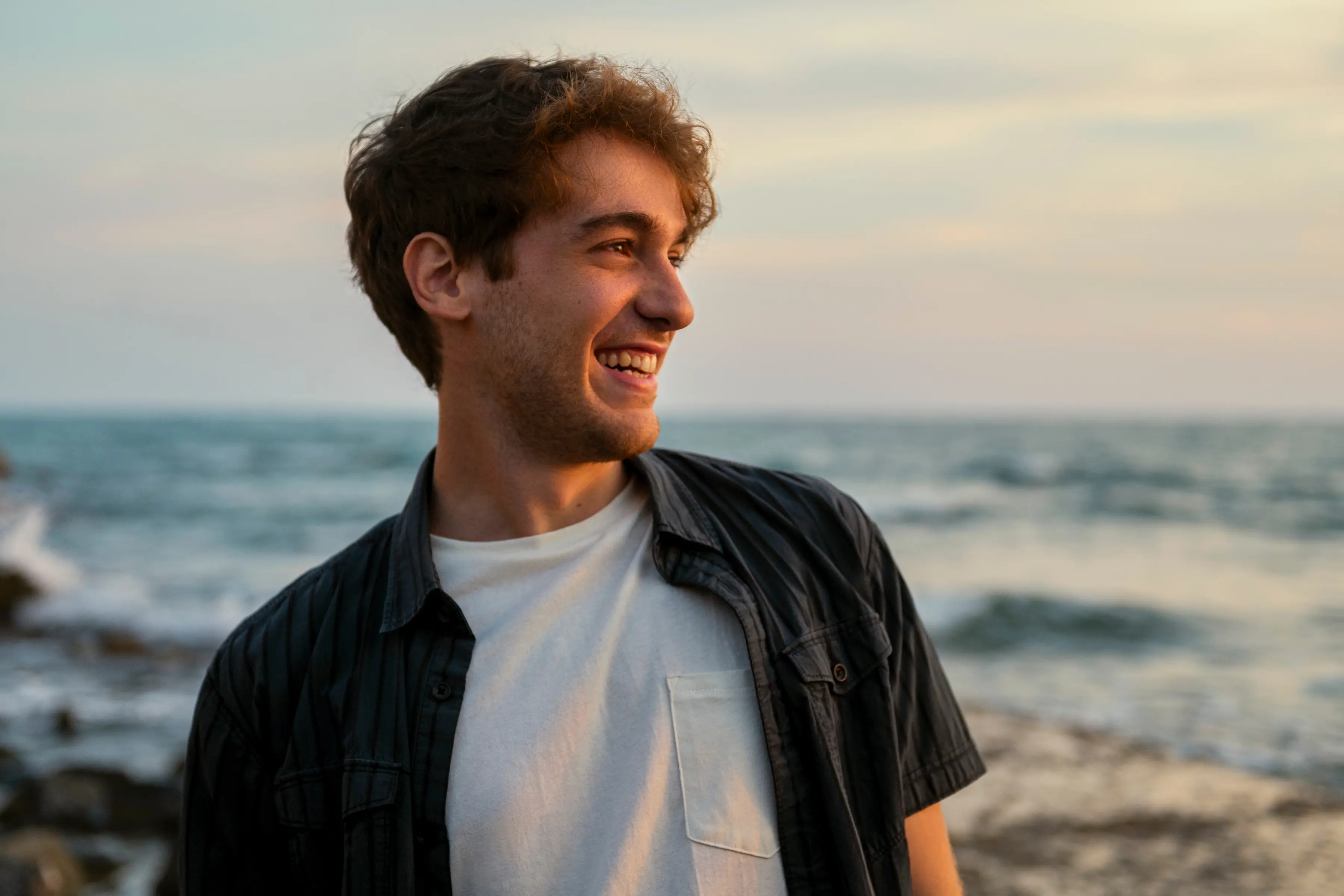 cineturismo, location, cinema, turismo, film tourism, movie tour, tutto chiede salvezza, netflix, serie tv, roma, garbatella, anzio, ostia, kursaal, Daniele Mencarelli, Kursaal, Ostia, Italy for Movies