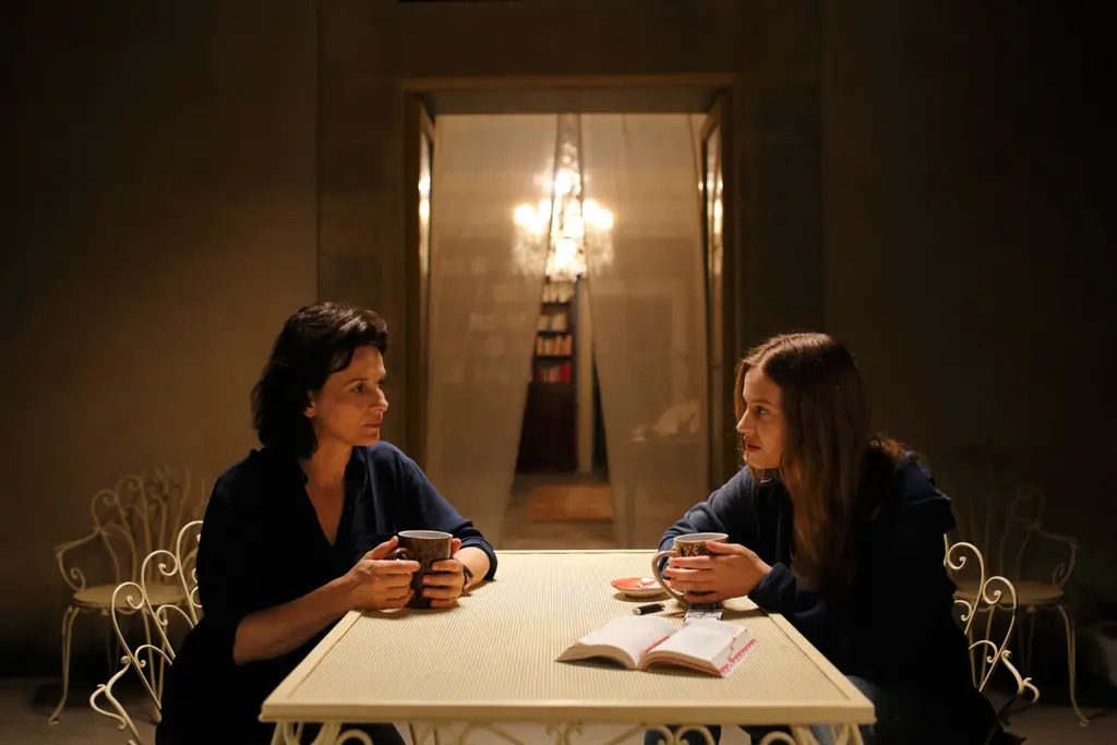 cineturismo, location, cinema, turismo, film tourism, movie tour, L'attesa, The Wait, Juliette Binoche, Piero Messina, Villa Fegotto, Etna, Caltagirone, Chiaramonte Gulfi, Ragusa, Villa Romana del Casale, Piazza Armerina, Sicilia, Sicily