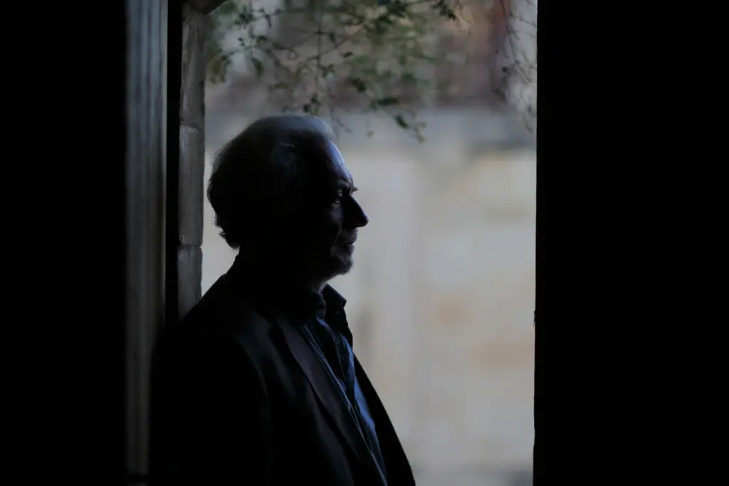 cineturismo, location, cinema, turismo, film tourism, movie tour, L'attesa, The Wait, Juliette Binoche, Piero Messina, Villa Fegotto, Etna, Caltagirone, Chiaramonte Gulfi, Ragusa, Villa Romana del Casale, Piazza Armerina, Sicilia, Sicily