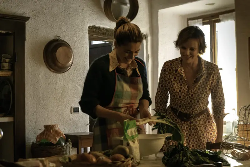 cineturismo, location, cinema, turismo, fllm tourism, movie tour, evelyne tra le nuvole, Emilia, Romagna, pietra di bismantova, Eleonora Giovanardi, Antonio Catania, Claire Nebout, Violante Placido, Anna Di Francisca, Italy for Movies