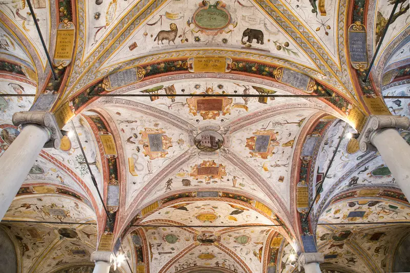 Biblioteca, Abbazia, San Giovanni, Parma, Emilia-Romagna, Padri Benedettini